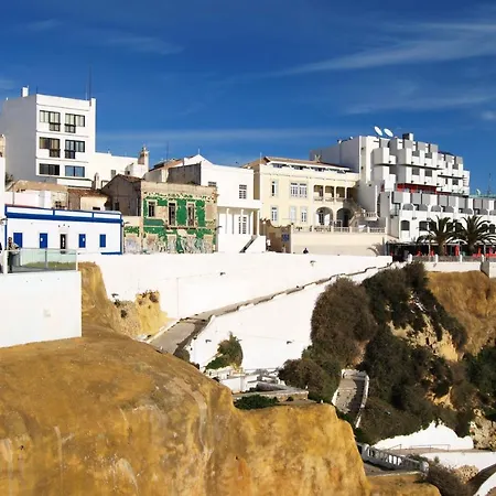 2 Bedrooms At 200 M Away From The Beach With Sea View And Wifi Lägenhet